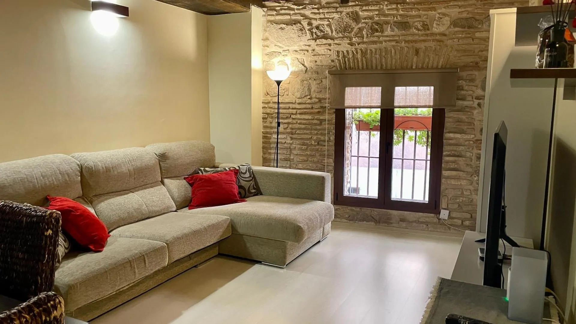 El Patio De Toledo Apartment