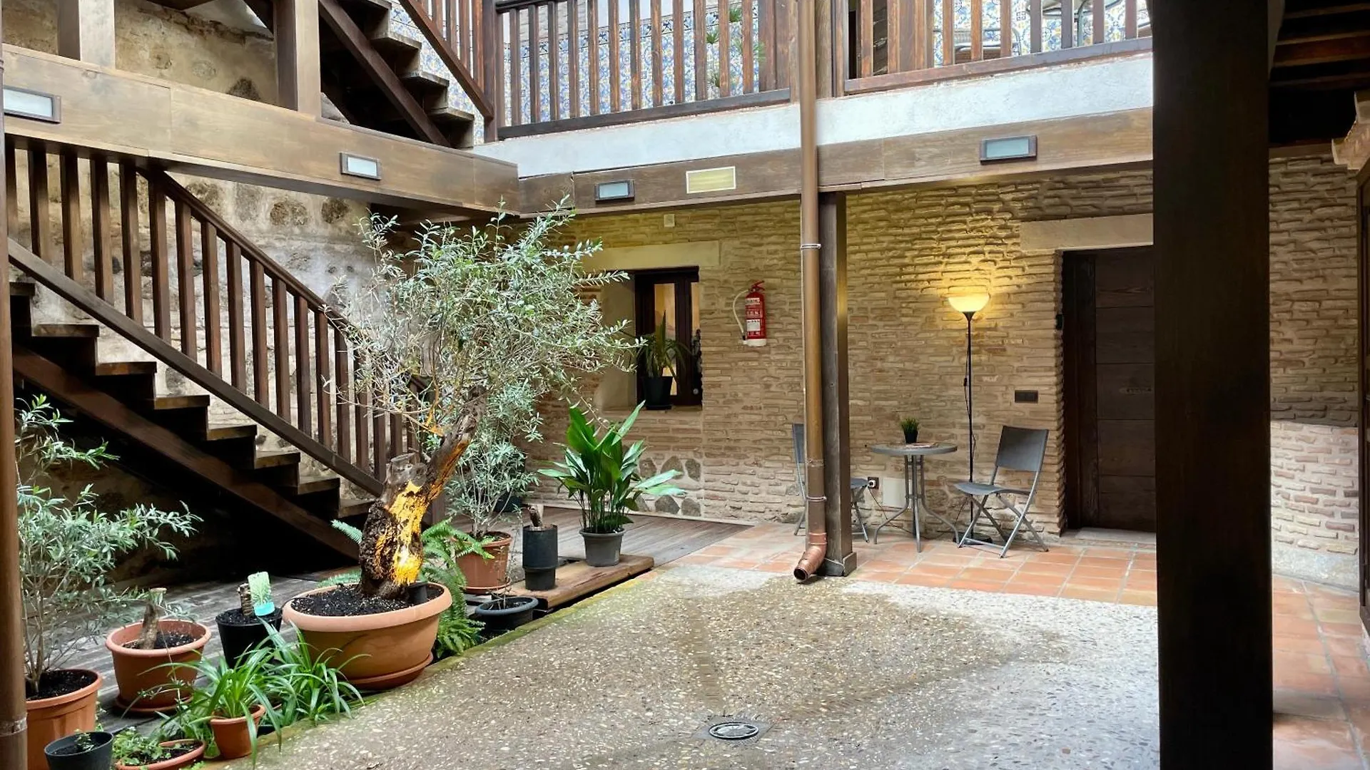 El Patio De Toledo Apartment Spain
