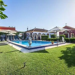 Sunny Near Palacios Y Villafranca With Private Pool , Los Palacios Y Villafranca Spain