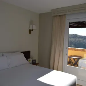 Sercotel Alfonso Vi מלון