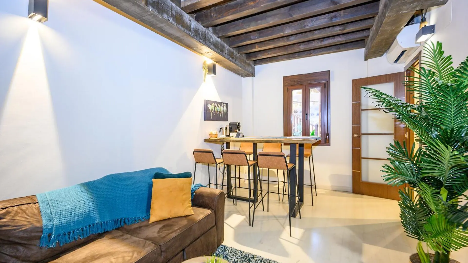 El Patio De Toledo Apartment